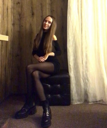 Позволь мне рассказать тебе о себе. Я создана для удовольствия и готова исполнить все твои фантазии. Будь уверен, со мной ты получишь незабываемые впечатления. Я предлагаю широкий спектр услуг, которые оставят тебя полностью удовлетворенным. Со мной ты сможешь осуществить свои самые сокровенные желания. Мои фото гарантированно реальны, а мои отзывы говорят сами за себя. Живу в Москве и всегда открыта для новых встреч. ✨🌟💋 2954, 37 лет